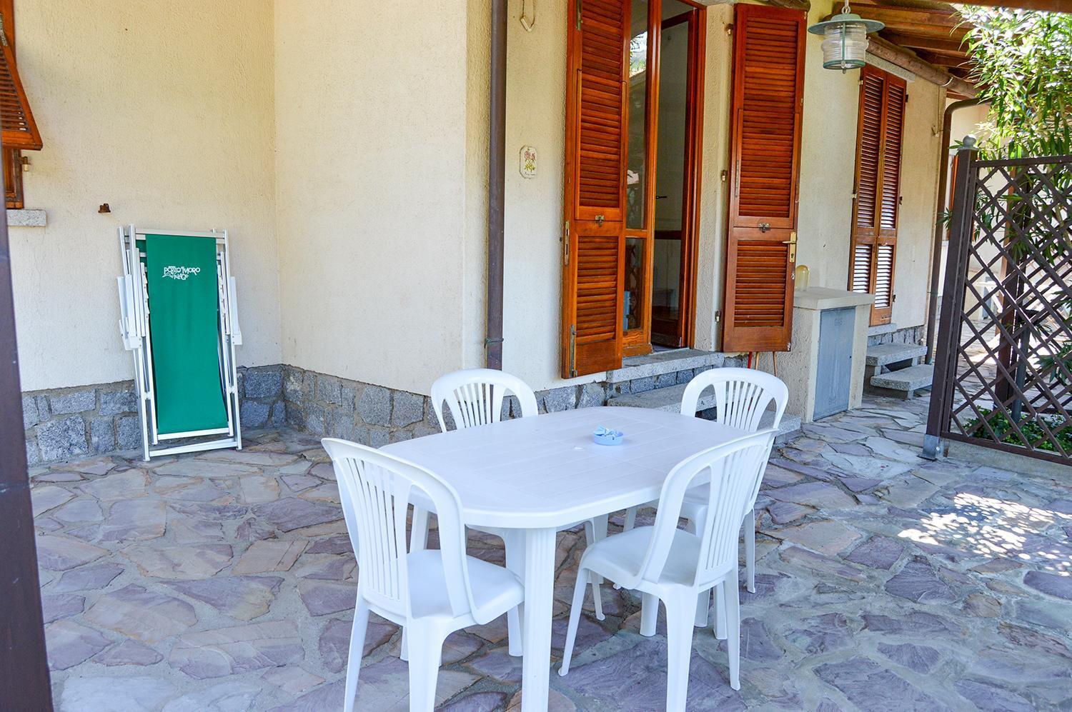 Pozzo Al Moro Village Marina di Campo Exterior photo