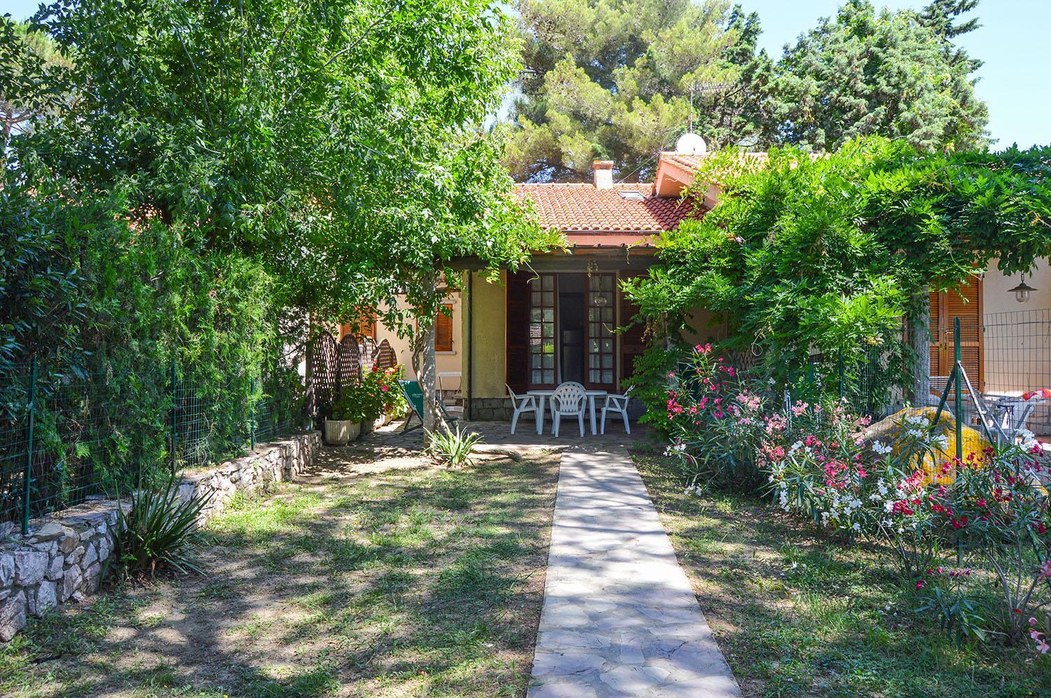 Pozzo Al Moro Village Marina di Campo Exterior photo