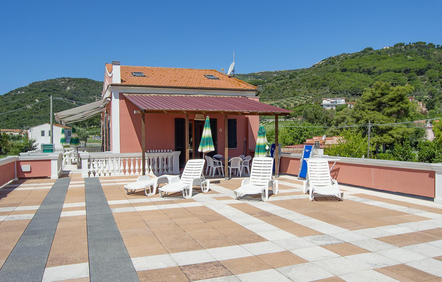 Pozzo Al Moro Village Marina di Campo Exterior photo